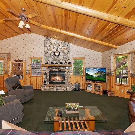 הוילה ביג בר לייק Teakwood - 3-Br Spa, Fire Pit, Quiet, Ac, Centrally Located מראה חיצוני תמונה