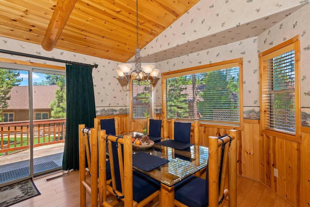 הוילה ביג בר לייק Teakwood - 3-Br Spa, Fire Pit, Quiet, Ac, Centrally Located מראה חיצוני תמונה