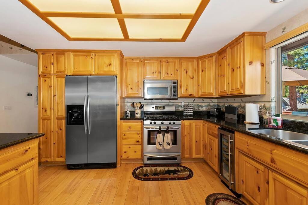 הוילה ביג בר לייק Teakwood - 3-Br Spa, Fire Pit, Quiet, Ac, Centrally Located מראה חיצוני תמונה